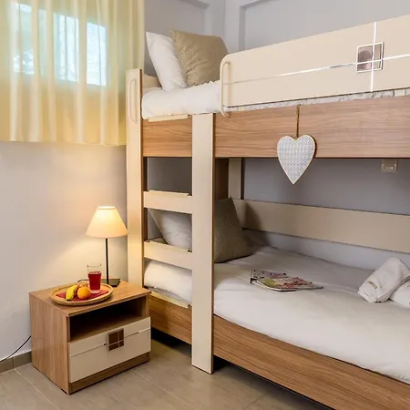 Ammos Seaside * Nea Iraklitsa