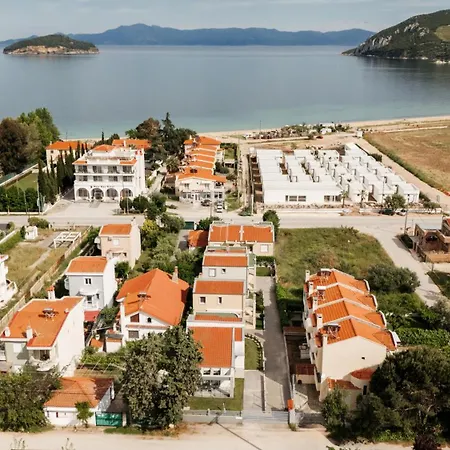 Ammos Seaside Villa *