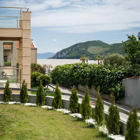 Ammos Seaside * Nea Iraklitsa